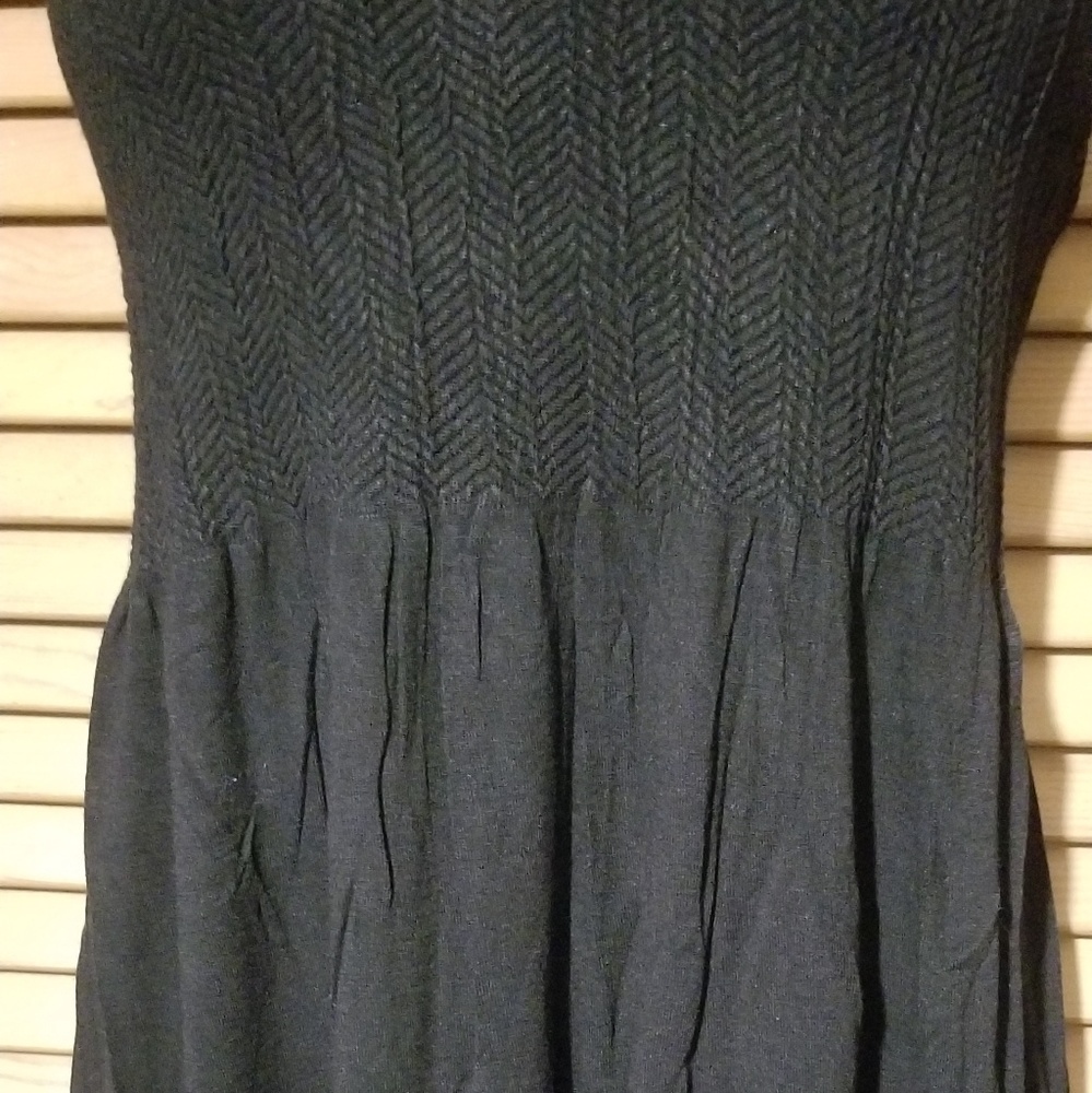 $5 BLACK STRAPLESS HIGH WAISTED MIDI DRESS - Picture 5 of 5
